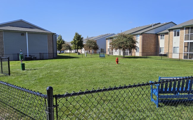 Dog Park - Windridge Village Apartments