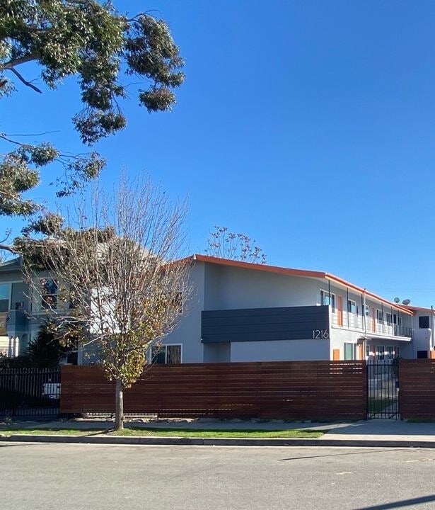 Building Photo - The Redwood