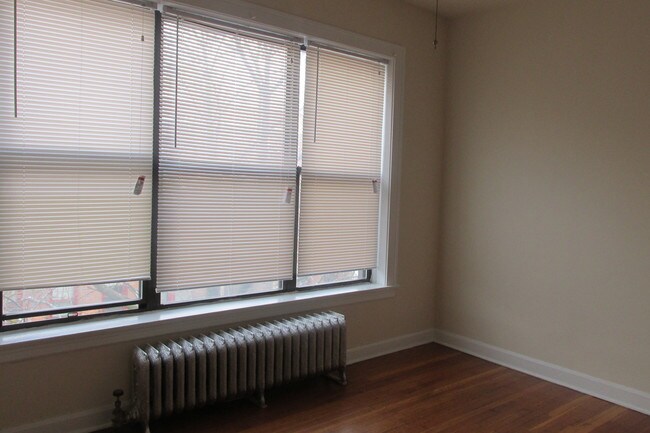 Foto del edificio - 1511 E 54th St