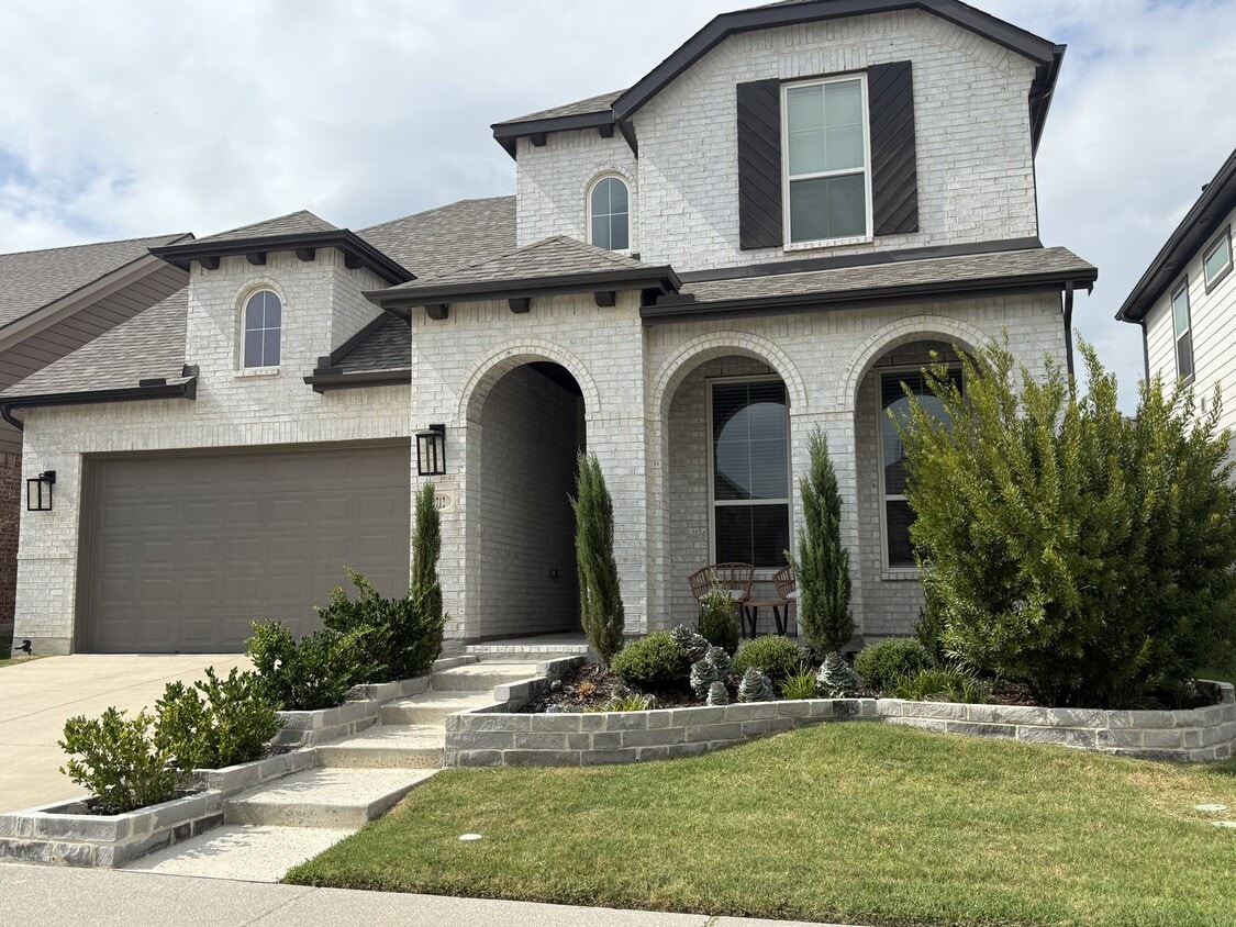 Photo - 1712 Homestead Way (Northlake, TX)