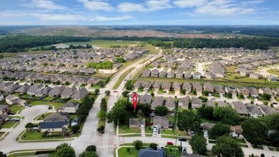 Building Photo - 10603 Thorncliff Dr