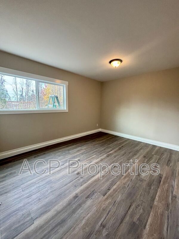 Building Photo - 2094 Front St