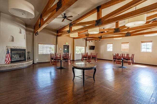 Building Photo - High Desert Villas - 55+