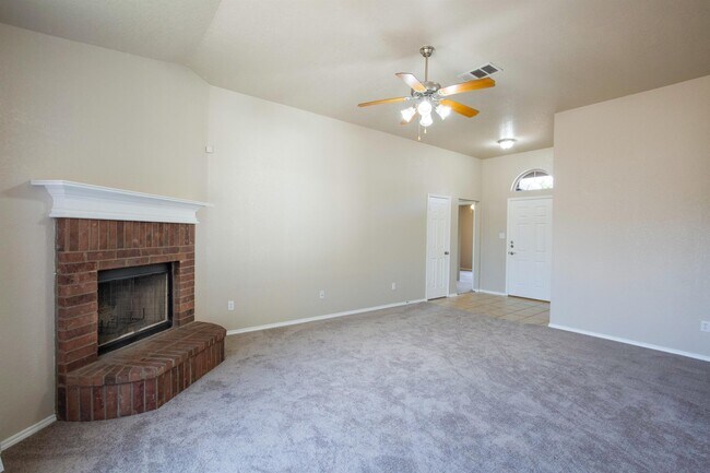 Foto del edificio - 1606 Prickly Pear St
