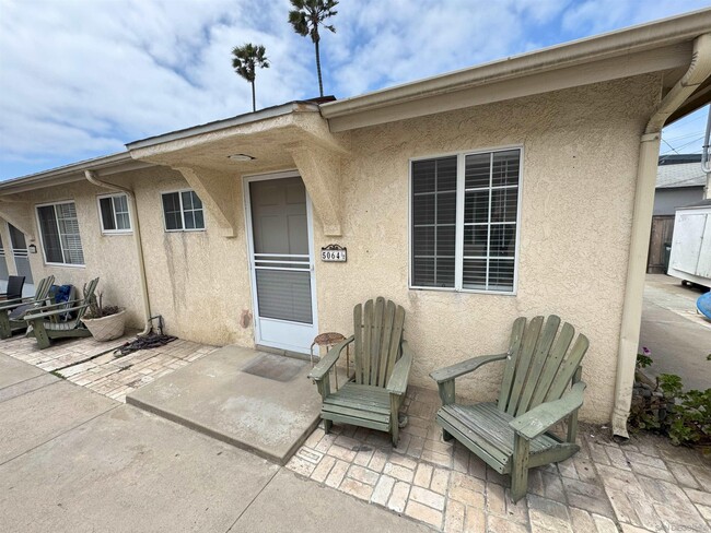 Building Photo - 5058-68 Santa Monica Ave