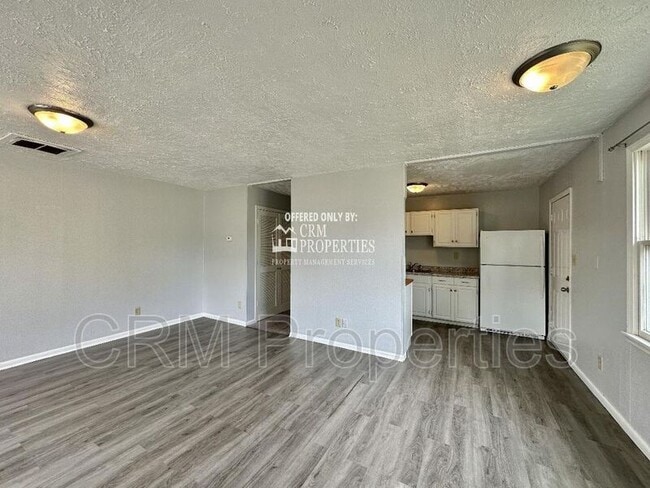 Building Photo - 1413 N Courtland Ave