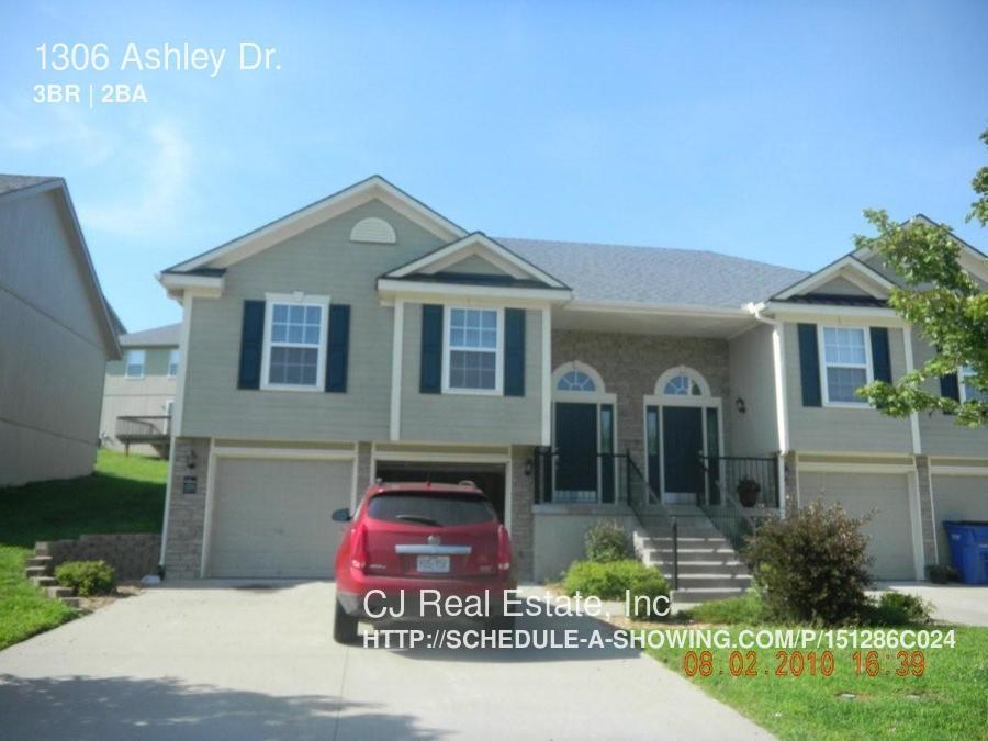 Primary Photo - 1306 NW Ashley Dr