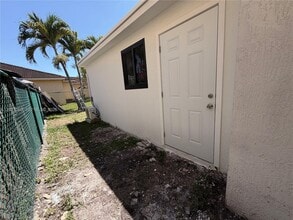 Building Photo - 16536 SW 54th St