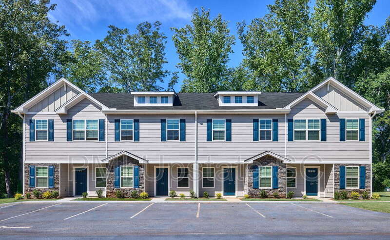 Foto principal - 103 Pendleton Place Way