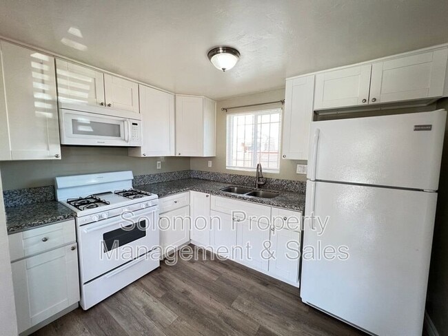 Foto del edificio - 3329 Polk Ave