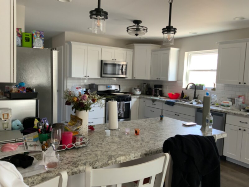 Building Photo - 120 Grandview