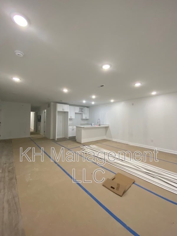 Photo - 3932-36 Mount Vernon Street - 1