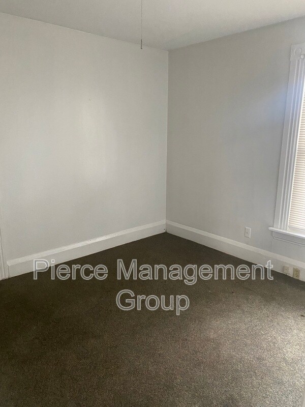 Foto del edificio - 308 Bartlett St