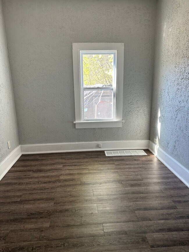 Foto del edificio - 2-bedroom single family
