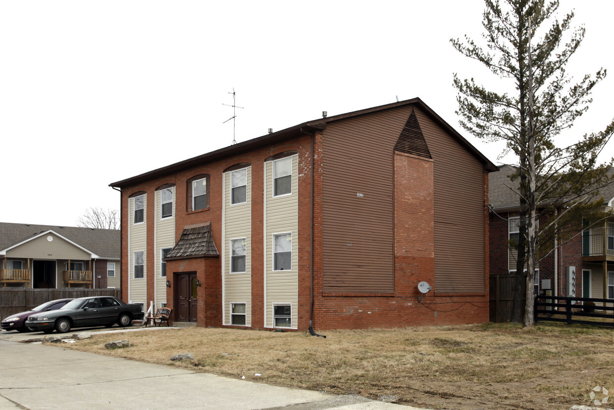 Building Photo - 1625 Brick Kiln Ln