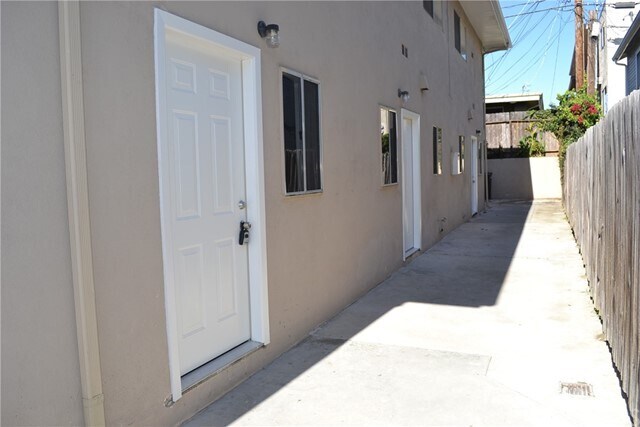 Building Photo - 230 Avenida Santa Barbara