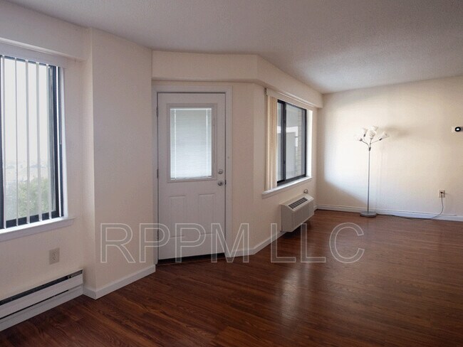 Foto del edificio - 307 Prospect Ave