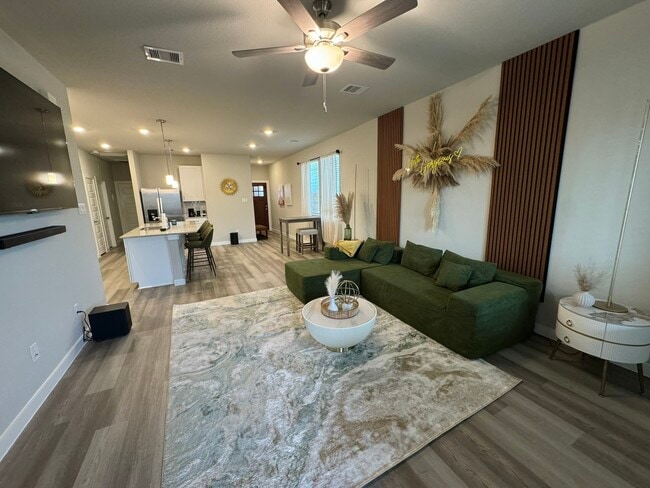 Foto del edificio - 5608 Madden Ln