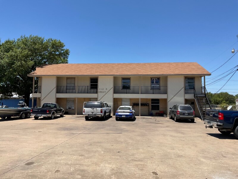 Primary Photo - 112 E Crest Dr