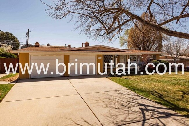 Photo - 2630 Lincoln Ln House