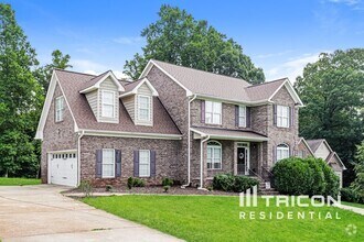 Building Photo - 4689 Kellys Trail Ct