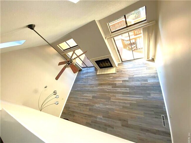 Foto del edificio - 3959 Aeries Way