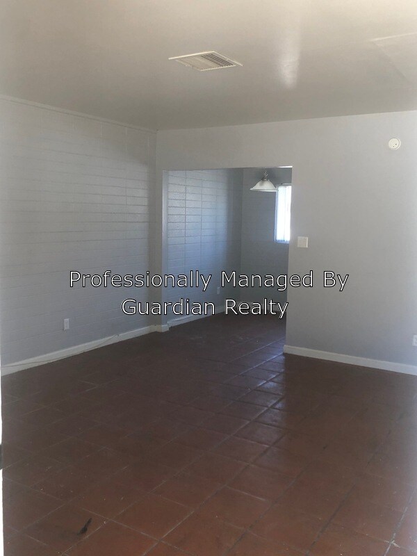 Foto del edificio - 2575 Sherwood St