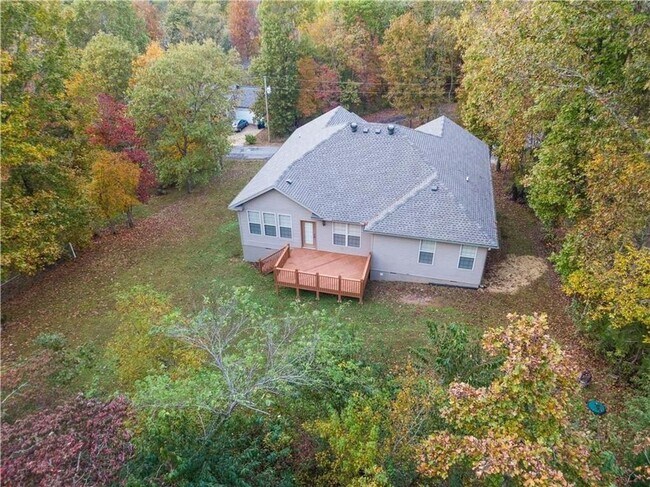 Building Photo - Outdoor Lover's Dream 3BR/2.5BA in Bella V...