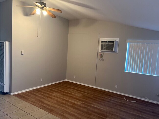 Foto del edificio - Vernon Ave