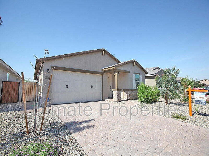 Primary Photo - 12639 W Country Club Trail