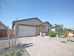 Building Photo - 12639 W Country Club Trail