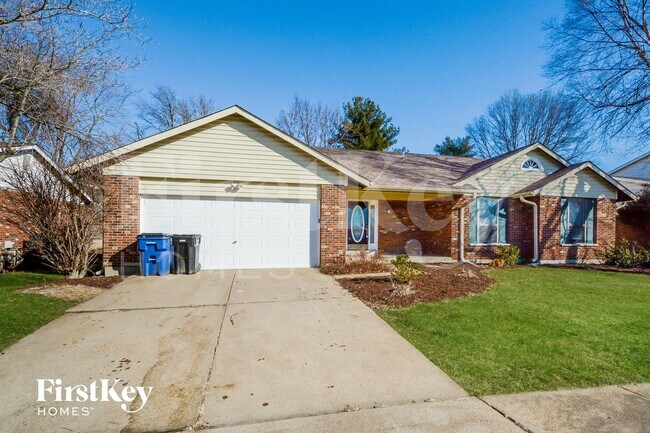 Foto del edificio - 4111 Les Cherbourg Ln