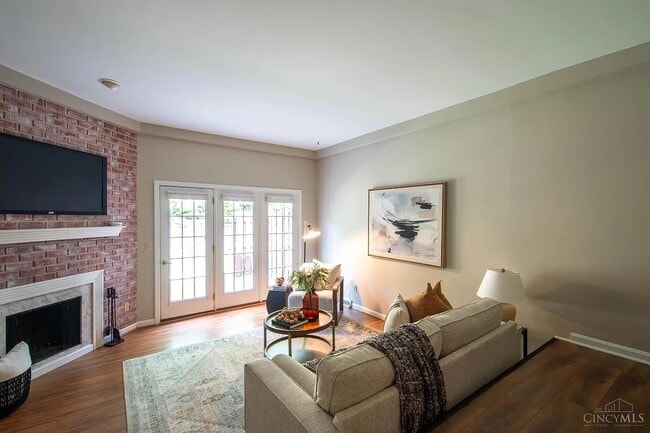 Building Photo - 9767 Bunker Hill Ln