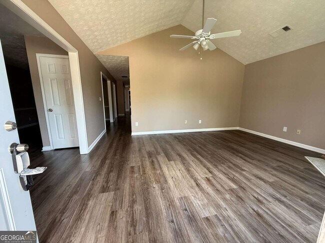 Building Photo - 145 Chandler Fields Dr