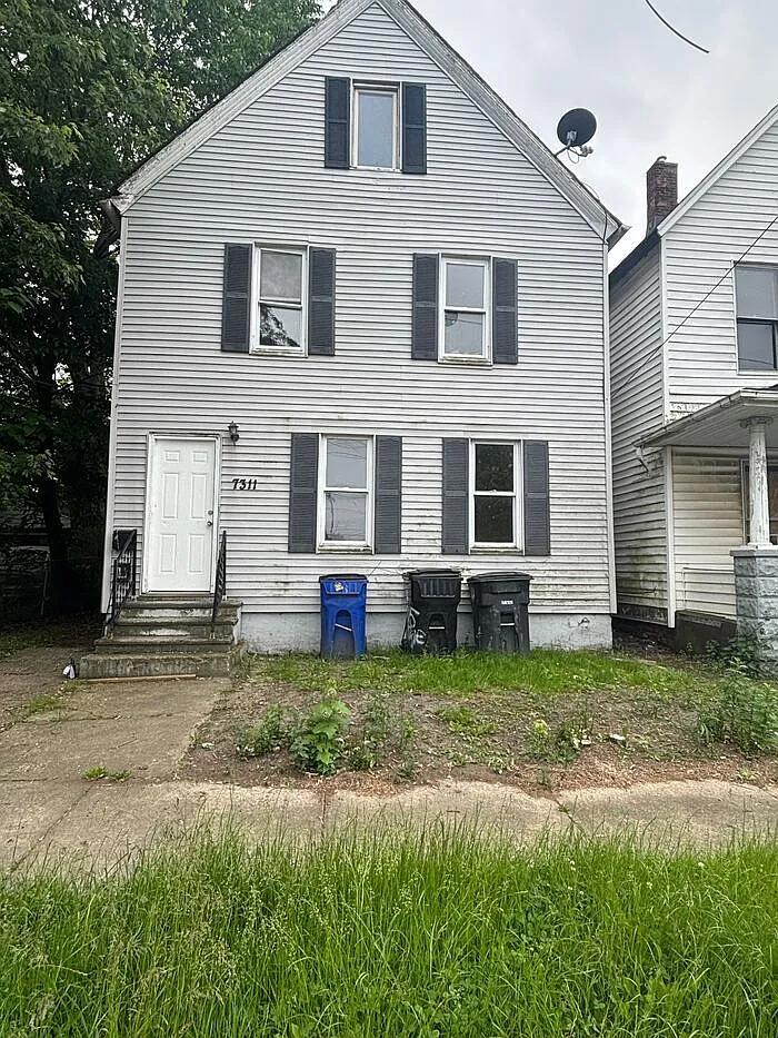 7311 Guthrie Ave Cleveland, OH 44102 – photo 2