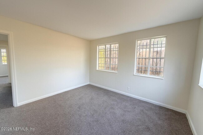 Building Photo - 6773 Restlawn Dr