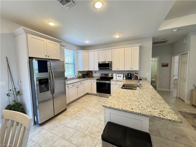 Foto del edificio - Annual rental unfurnished single-family home NAPLES!