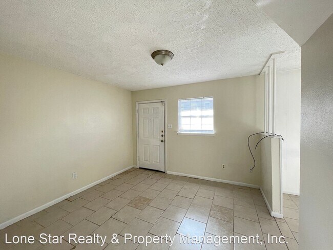 Building Photo - 3 br, 2 bath House - 930 S 15th Street
