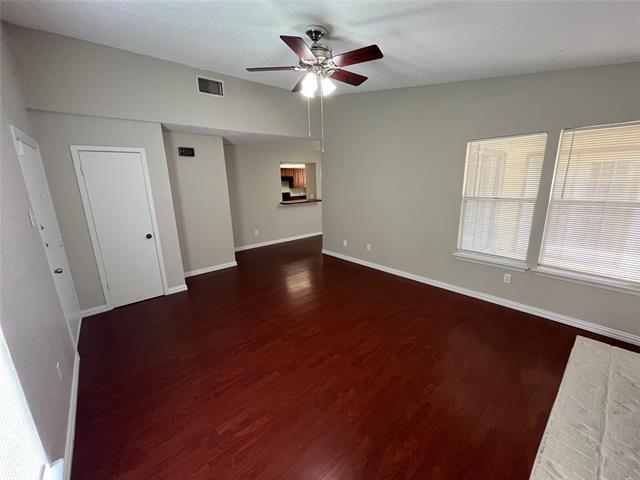 Building Photo - 2202 Spicewood Ln