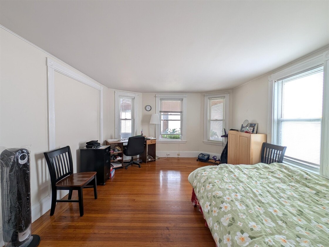 Primary Photo - 20 Wilson Ave