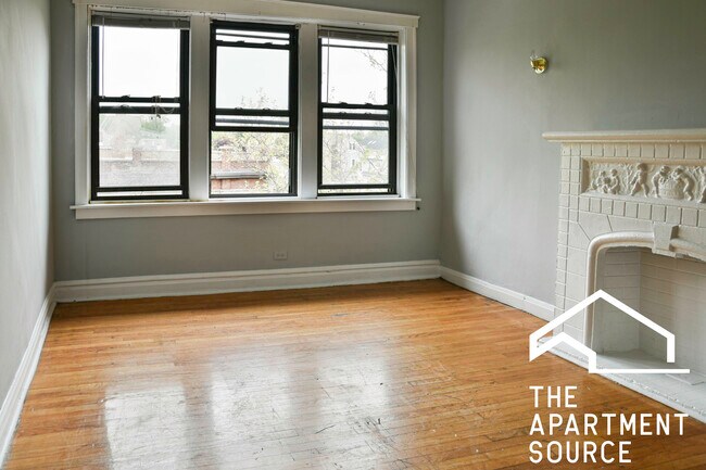 Building Photo - 2929 W McLean Ave
