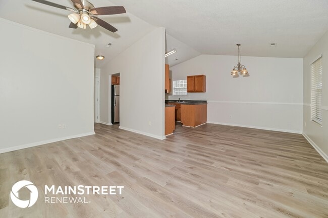 Building Photo - 5051 Cattail Ln