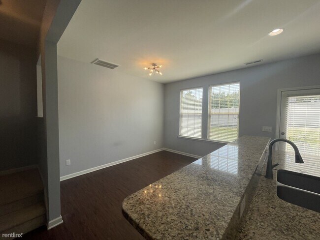 Building Photo - 3 br, 2.5 bath House - 2702 Benevolence Dr