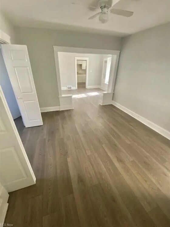 Foto del edificio - 2231 W 105th St