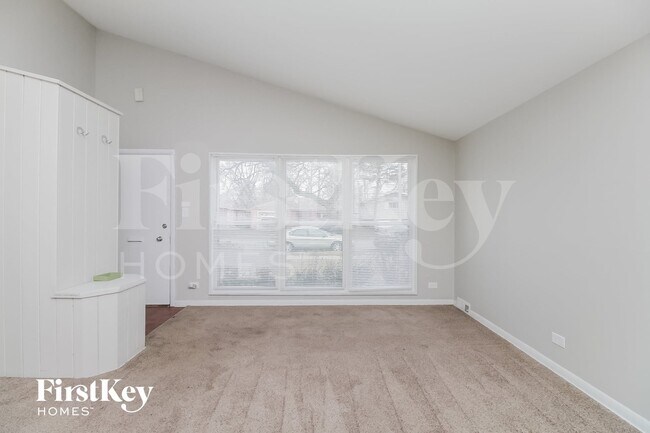 Foto del edificio - 15138 Meadow Ln