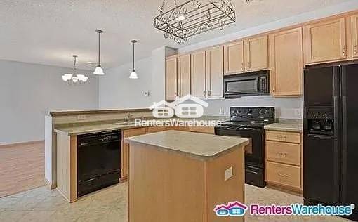 Foto del edificio - 18185 69th Pl N