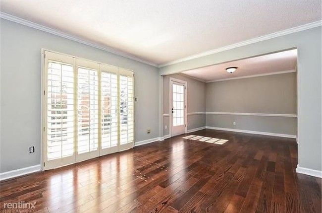 Building Photo - 3 br, 2 bath House - 14920 Cherry Ave