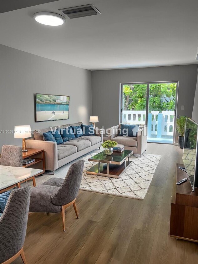 Foto principal - 7820 NE Bayshore Ct