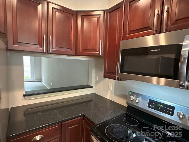 Foto del edificio - 2958 Iron Gate Ln