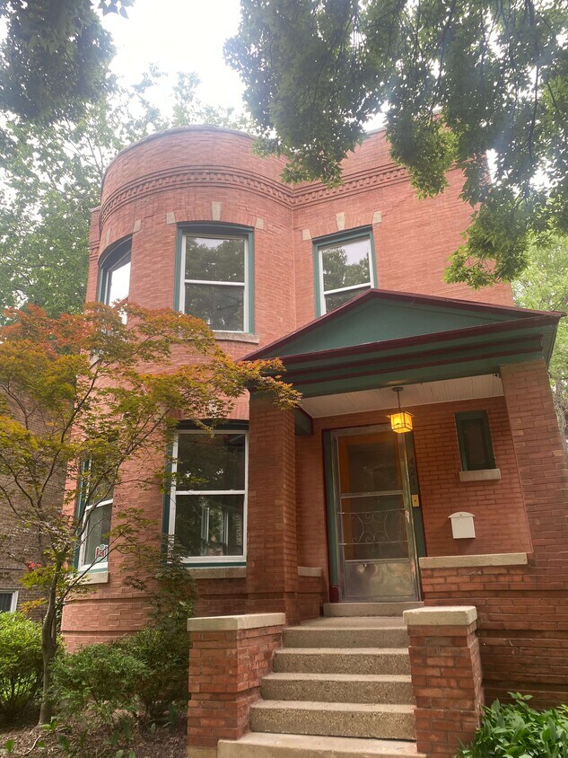 Primary Photo - 421 Keeney St